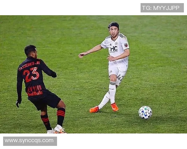 多伦多与新英格兰的激烈对决展现足球魅力与团队精神的完美结合